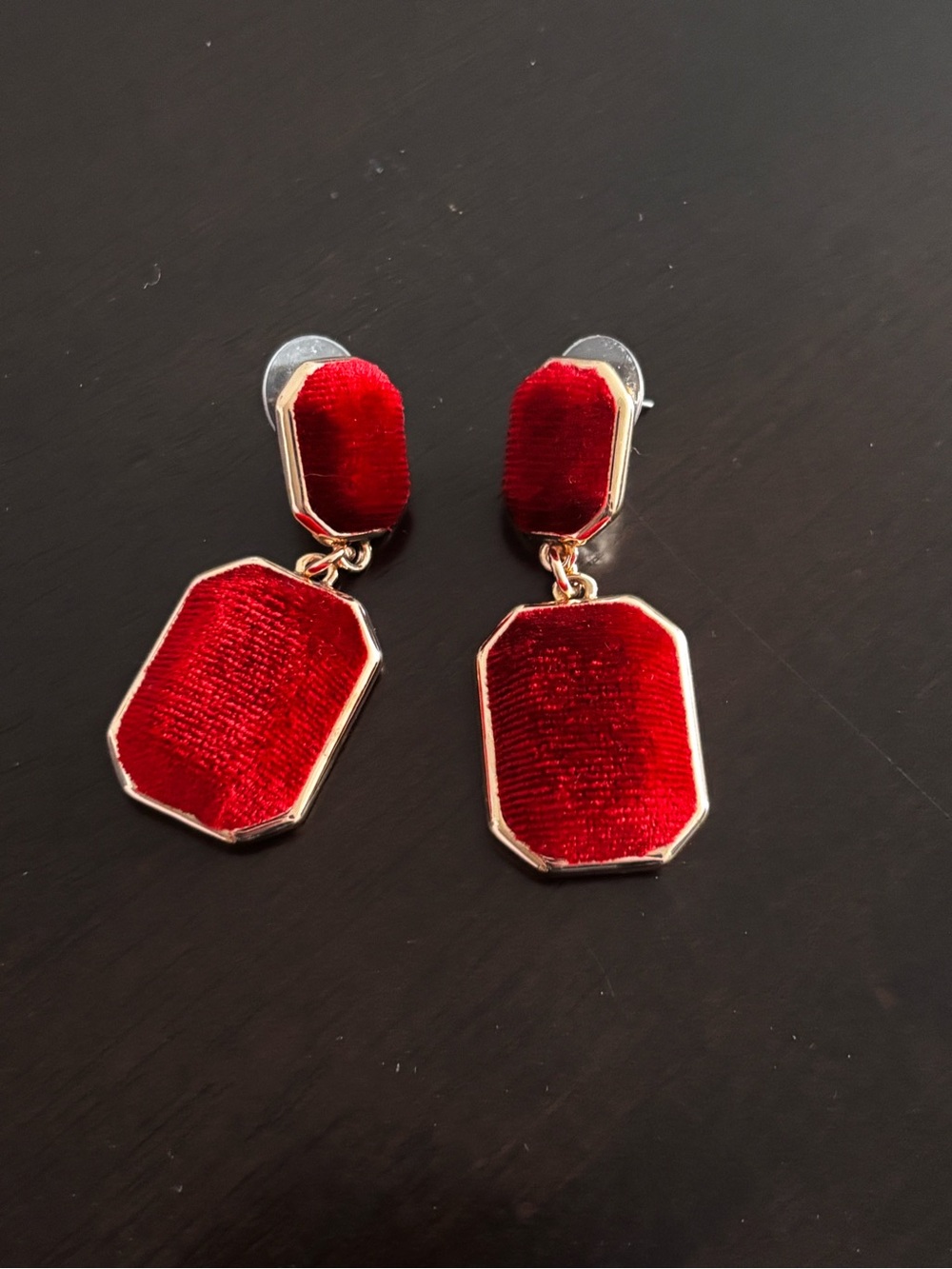 Gold-Frame Burgundy Velvet Drop Earrings